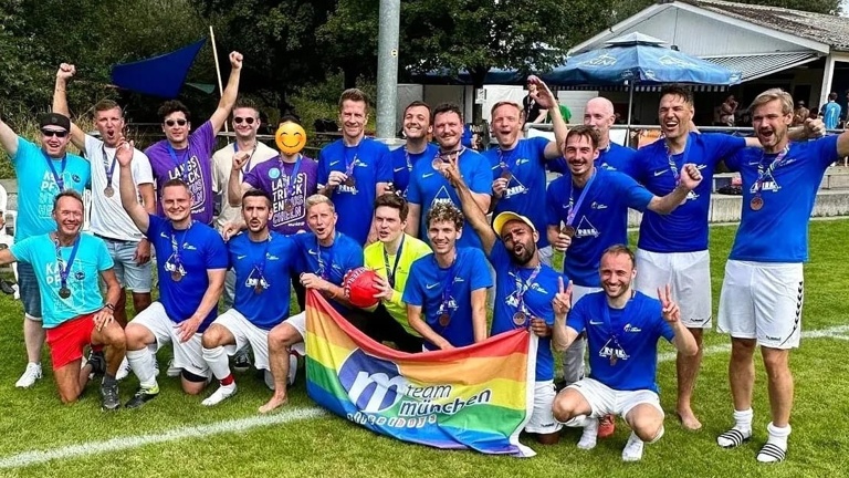 Trainingsanzüge für die Team München Streetboys